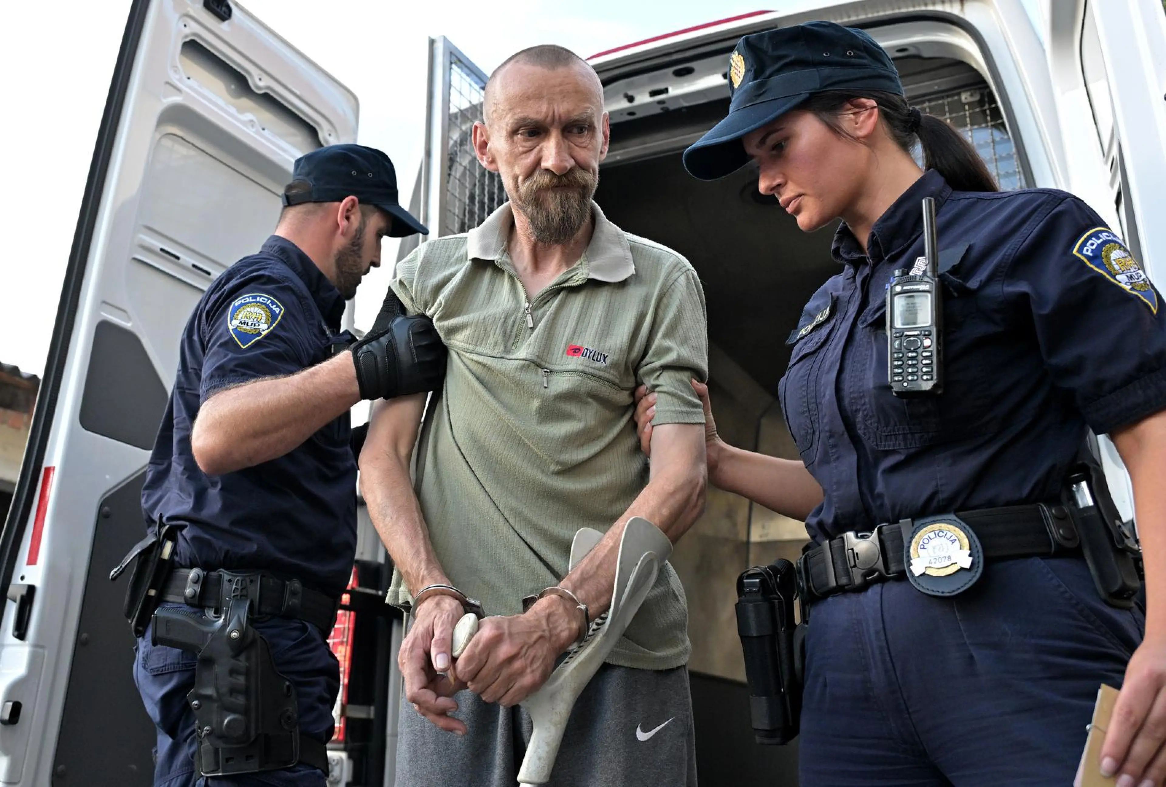 Ubojica iz Daruvara u istražnom zatvoru. Ranjeni još u bolnici, jedan životno ugrožen