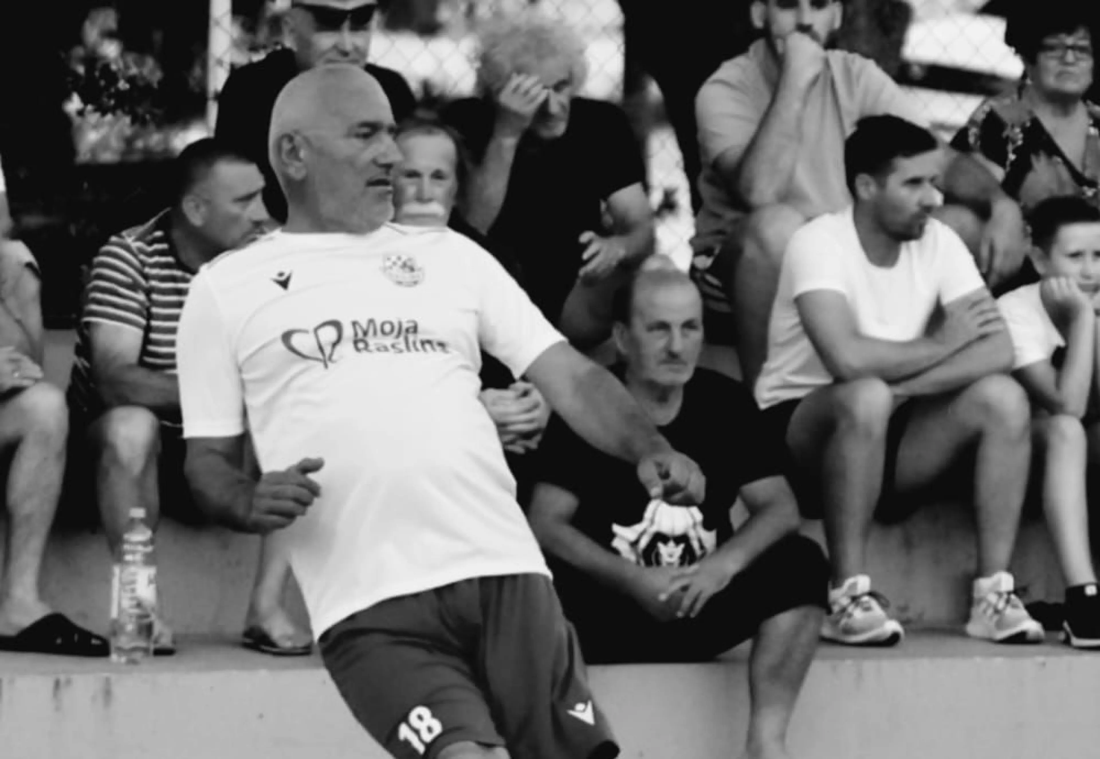 Tužan kraj Hajdučke večeri u Raslini: Nakon veteranske utakmice preminuo igrač