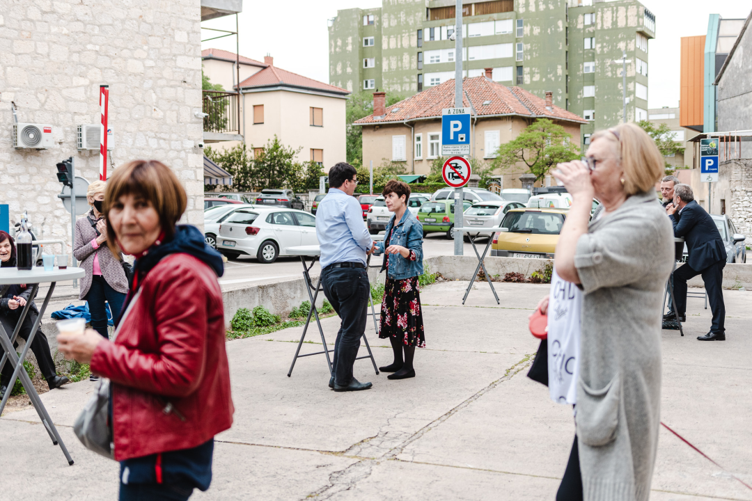 Restović: 'U drugi krug idemo Burić i ja, nadam se da neće izbjegavati sučeljavanje i razmjenu mišljenja'