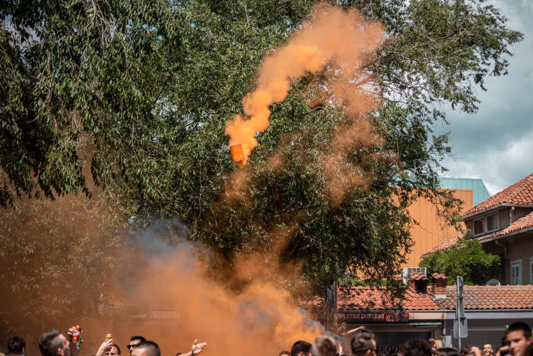 Pokušaj Stožera da spriječi Norijadu nije uspio: Pogledajte atmosferu sa šibenskih ulica