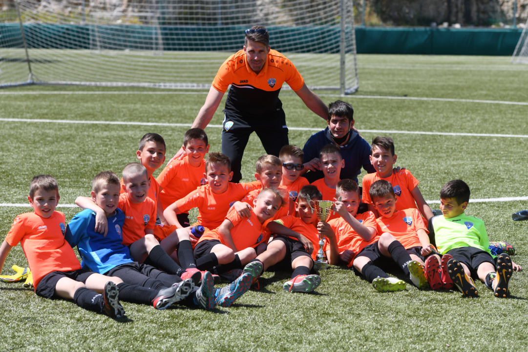 'Špigete' iz HNK Šibenik prvaci županije: 'Nadam se da će u pobjedničkom ritmu nastaviti i nakon ljeta'   