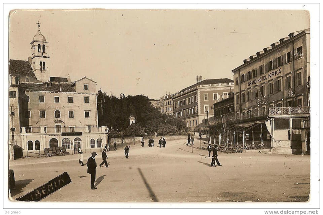 Našli smo stare i rijetke fotografije Šibenčana: Pogledajte što se sve kroz godine mijenjalo  