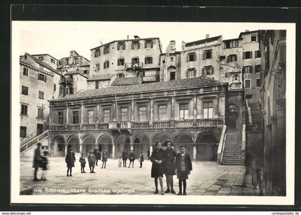 Našli smo stare i rijetke fotografije Šibenčana: Pogledajte što se sve kroz godine mijenjalo  