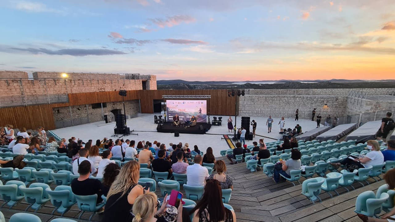 Dino Rađa i Goran Milić na sv. Mihovilu: 'Ima neki šarm u tome da te ne jeb* dva posto, ovdje tek kad umreš, onda si bog'