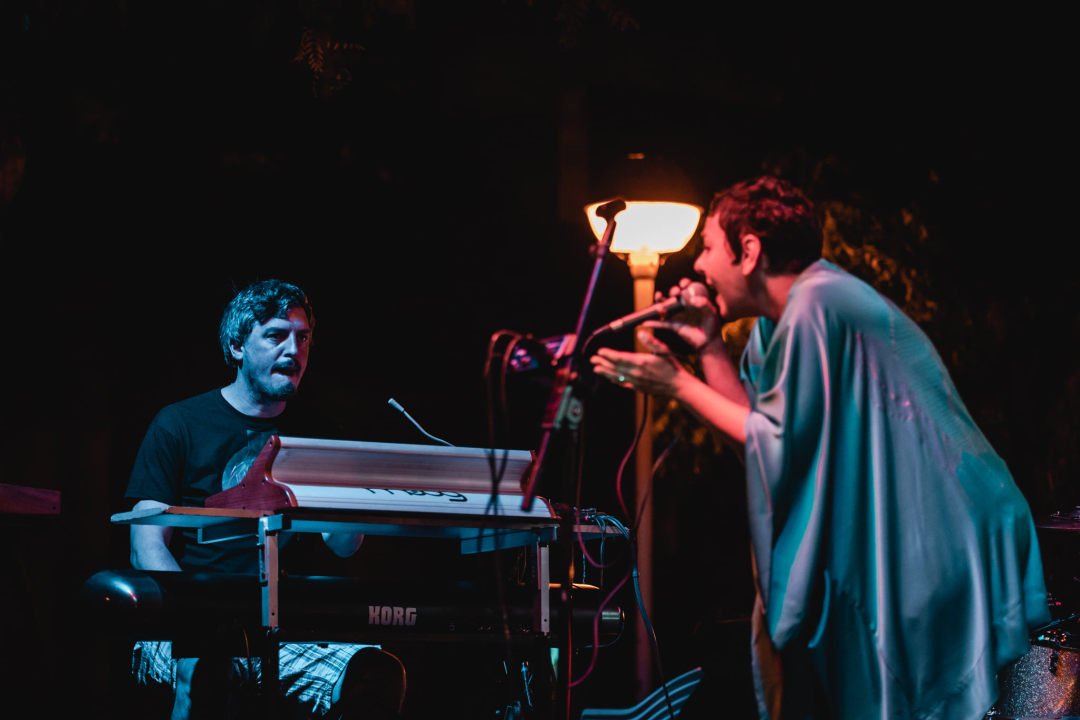 Pogledajte kako je bilo sinoć na koncertu Je Veux ispod katedrale	  