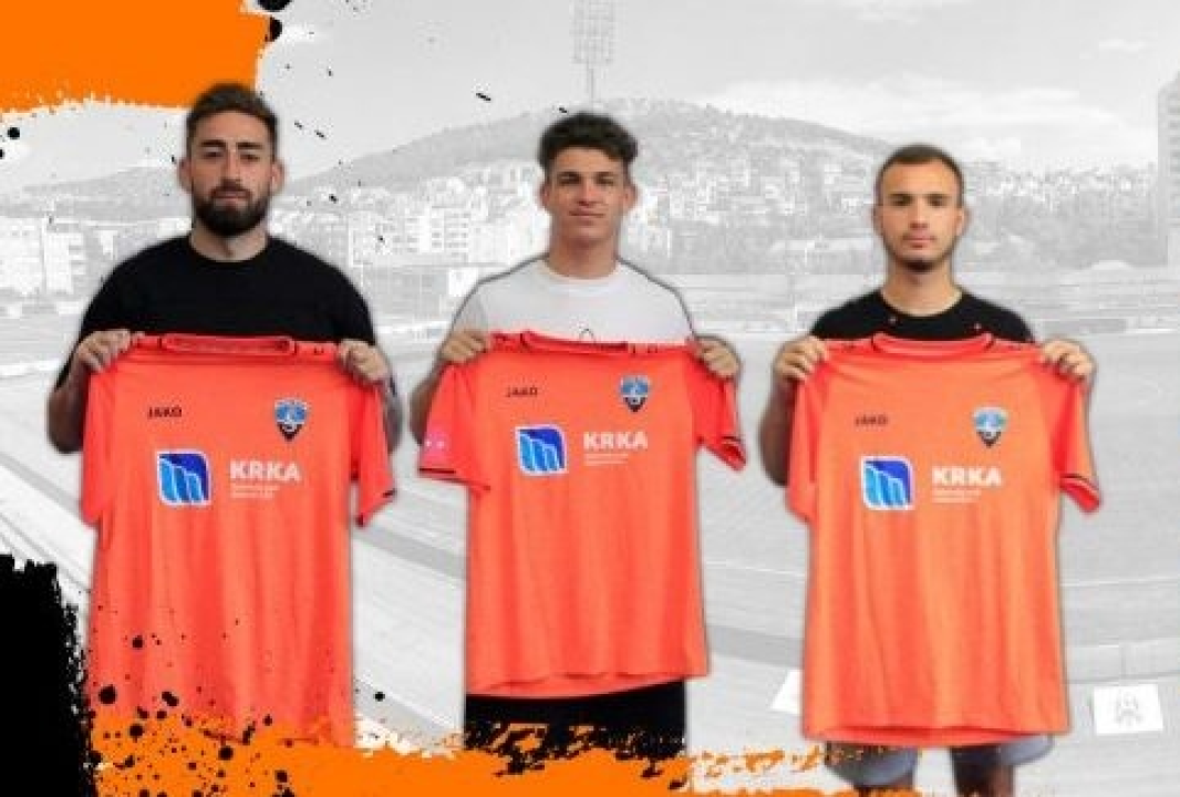 Prvi dolasci na Šubićevac: Ugovore potpisali Benić, Perić i posuđeni dinamovac Marin 