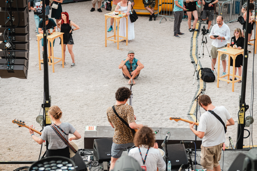 Rock 'n' Roll fešta na tvrđavi sv. Mihovila: Hrpa bendova, odlična glazba i raspoložena publika