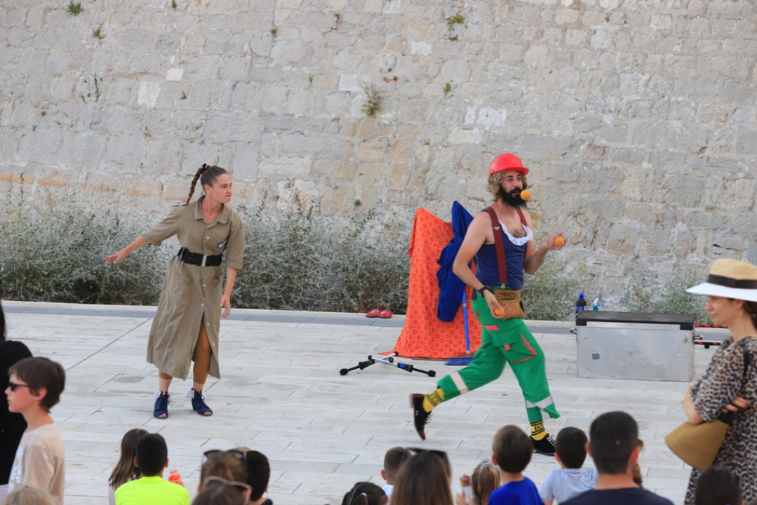 Šibenski glumci vraćaju se kući, a grad cijeli u znaku lijepe pisane riječi     