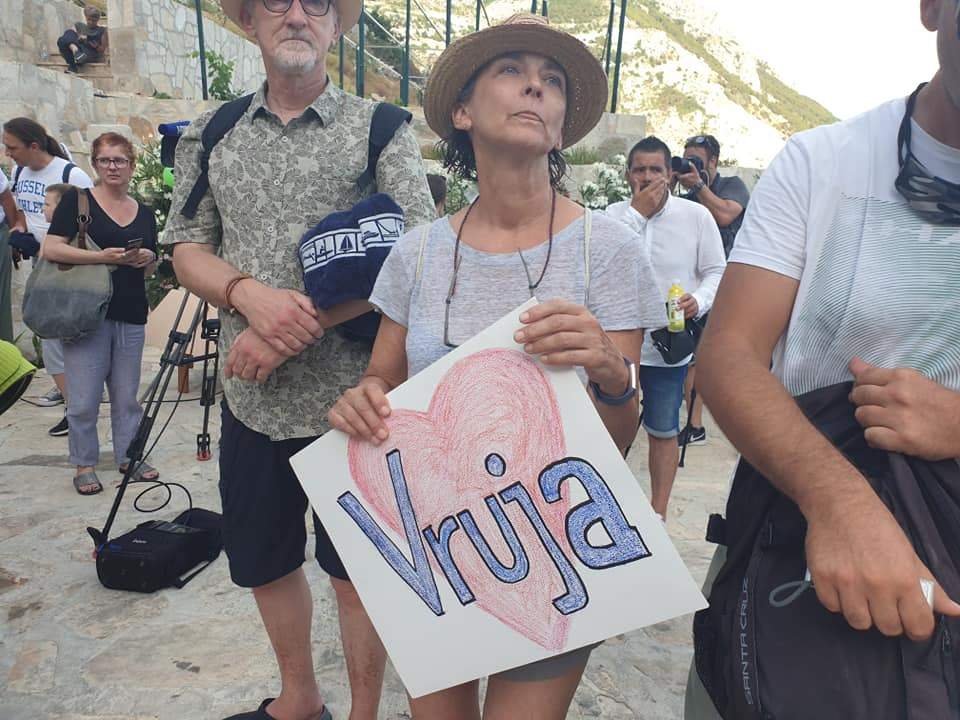 Festival bespravne gradnje na Vruji: 'Tražimo da se ovaj teritorij oslobodi i vrati matičnoj državi!'