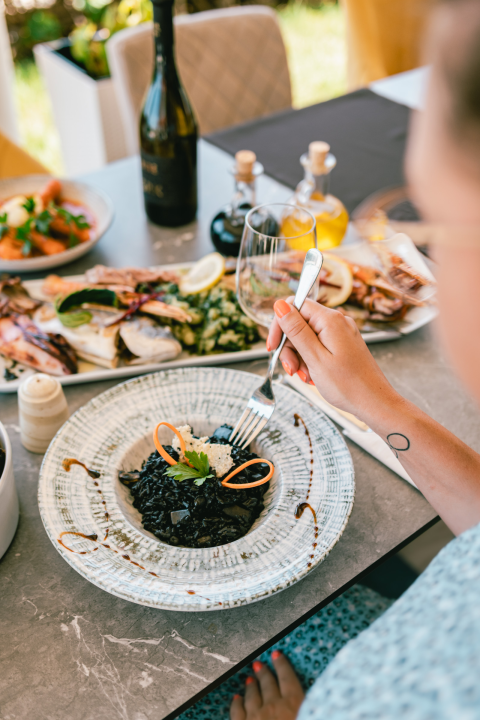 U tribunjskom restoranu Muring uživajte u vrhunskoj spizi uz pogled na staro mjesto! 