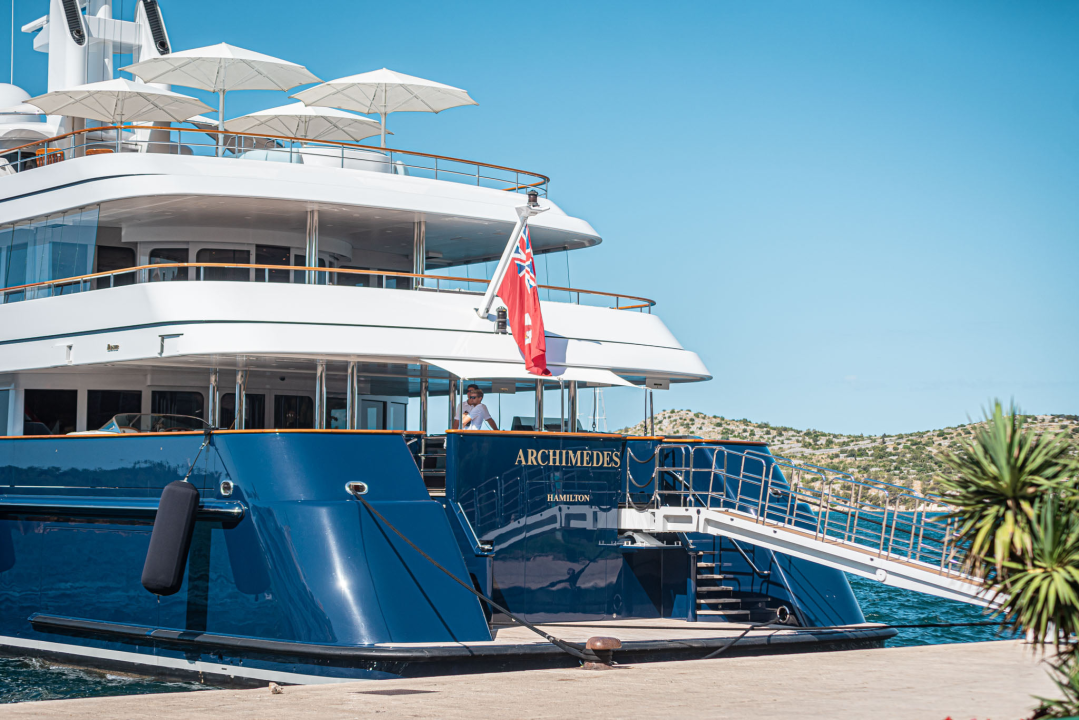 Jedan od najcjenjenijih svjetskih matematičara u Šibeniku: Simons ima 25 milijardi dolara, a po njemu je nazvan i asteroid