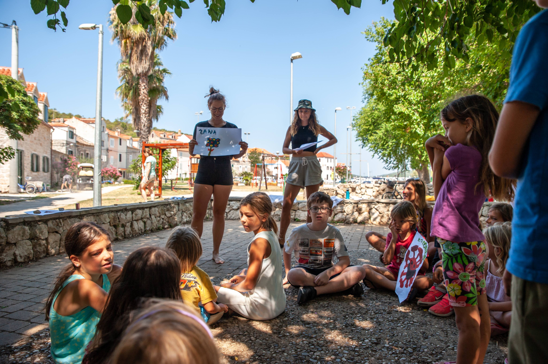 Ekološka radionica na otoku bez plastike: Zabava, recikliranje i umjetnost