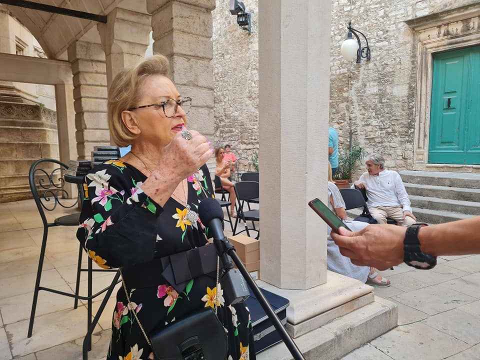  'Knjiga o Gabi': 'Predložak za mjuzikl i za film, ženska emocija i kronika vremena napisana s ljubavlju i strašću'