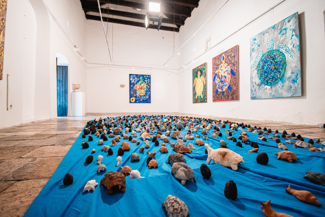 ‘Žabe’ okupirale sv. Krševan: Na zidu su psihodelične, na podu ih je stotine od terakote