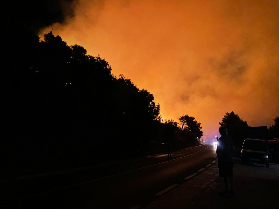 Pogledajte kako je izgledala borba s velikim požarom između Jadrtovca i Žaborića