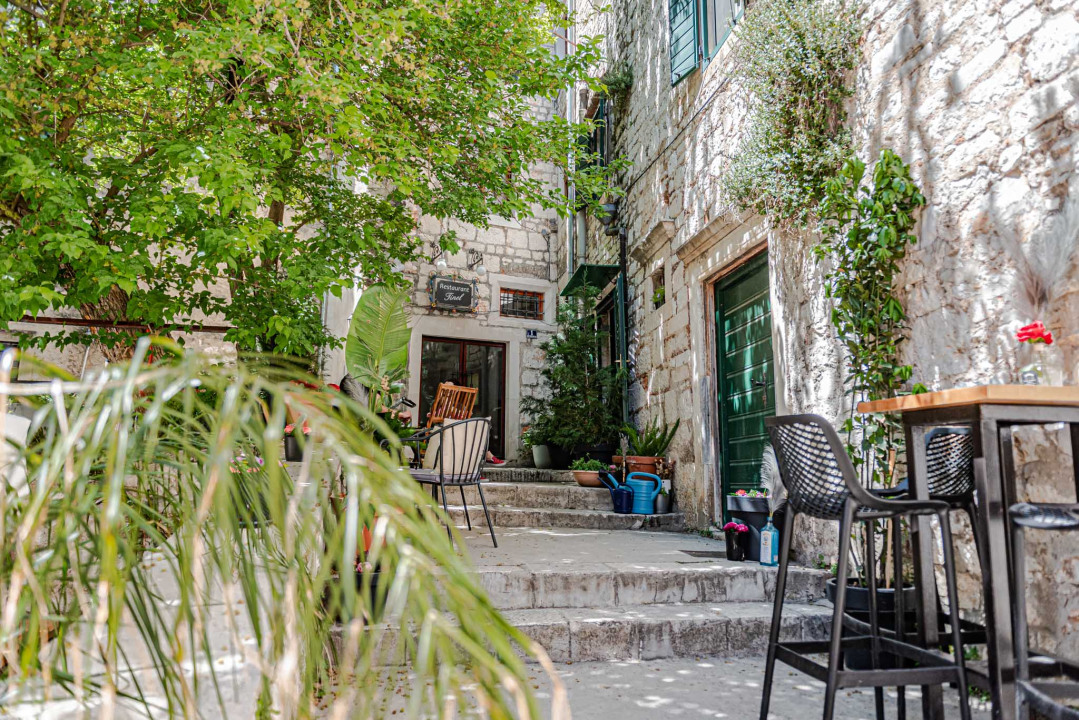 Omiljena mjesta za koktele u centru grada koja morate posjetiti!