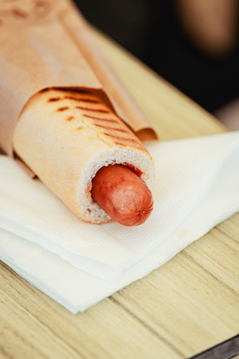 Gastro hit babljeg ljeta: Probali smo hot dogove s pumpe na rivi  