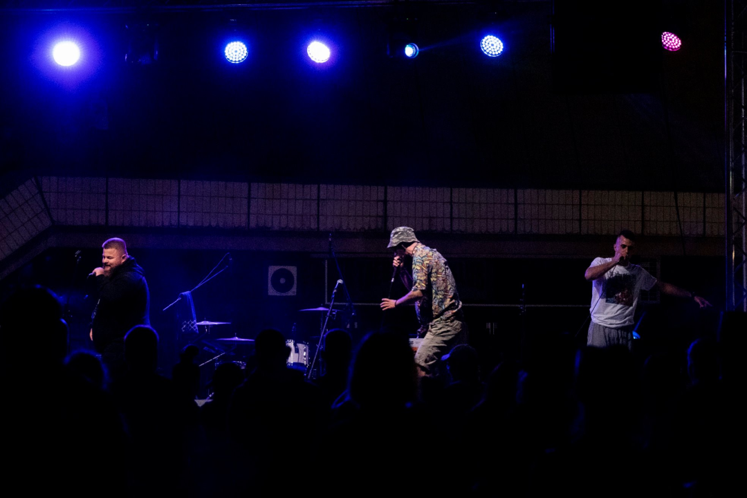 'Hram' oduševio na koncertu u Splitu: Na Xstatic festival došlo ih podržati i brdo ekipe iz Šibenika 