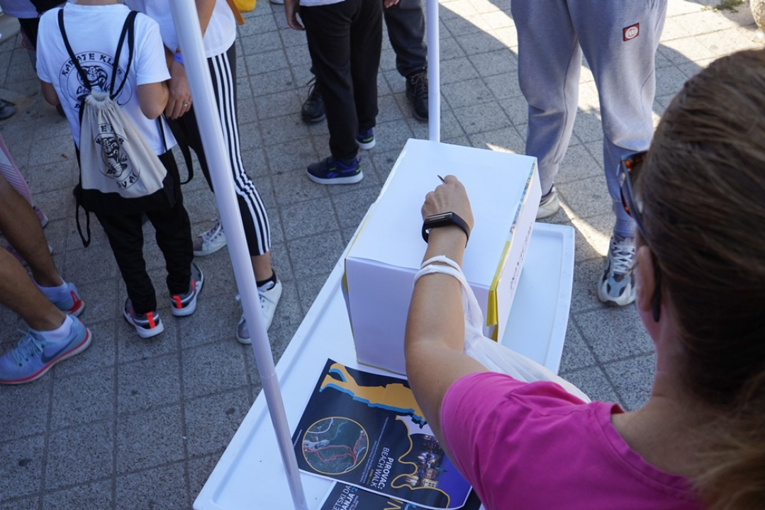 Pogledajte kako je Svjetski dan hodanja obilježen u Pirovcu: Skupljalo se i za pomoć maloj Kiari   