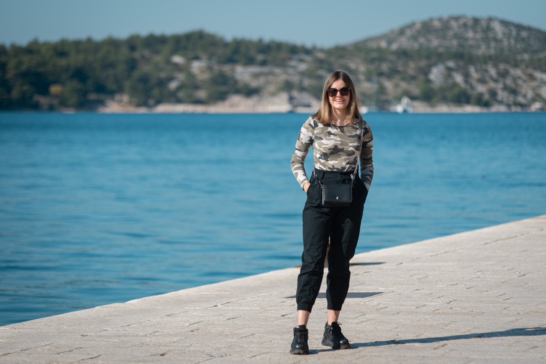 Dame iz đira po gradu pokazale kako kombinirati klasične i trendi komade