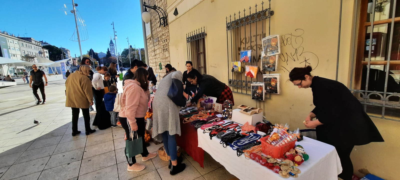 Pogledajte što se nudilo na božićnom sajmu za malu Kiaru: Ako ste propustili ići danas, bit će i nedjelju