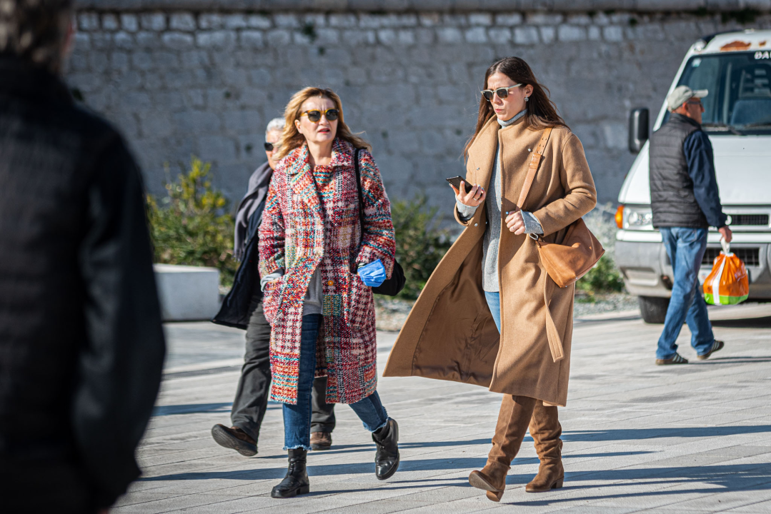 Vladarice modnog đira pokazale kako izgleda modni look za desetku  