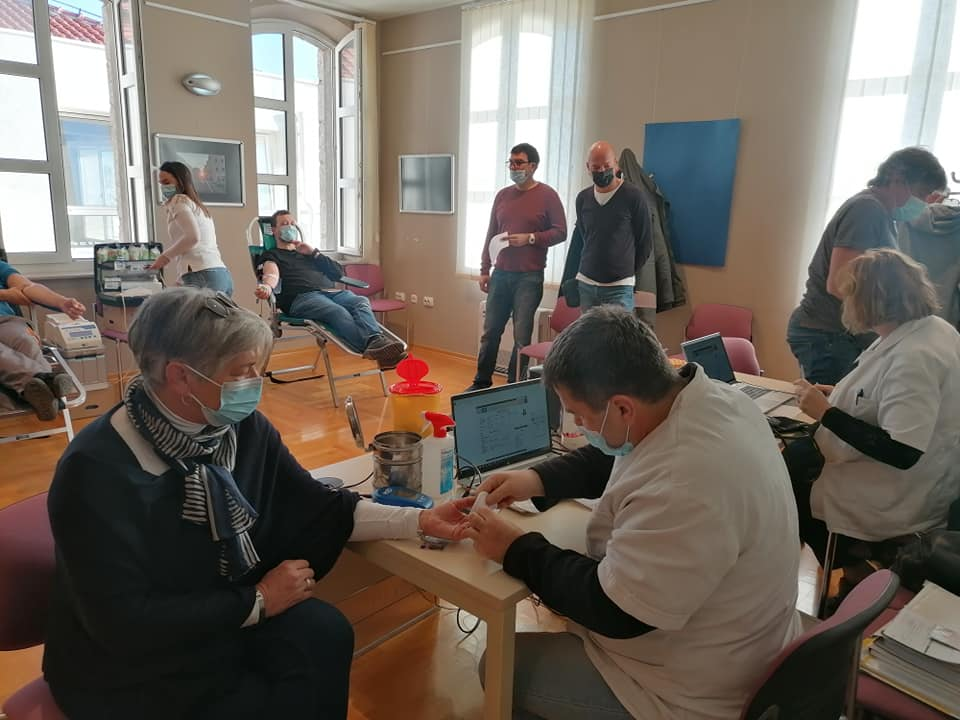 Posljednja akcija darivanja krvi za ovu godinu: 56 Vodičana odazvalo se pozivu Crvenog križa