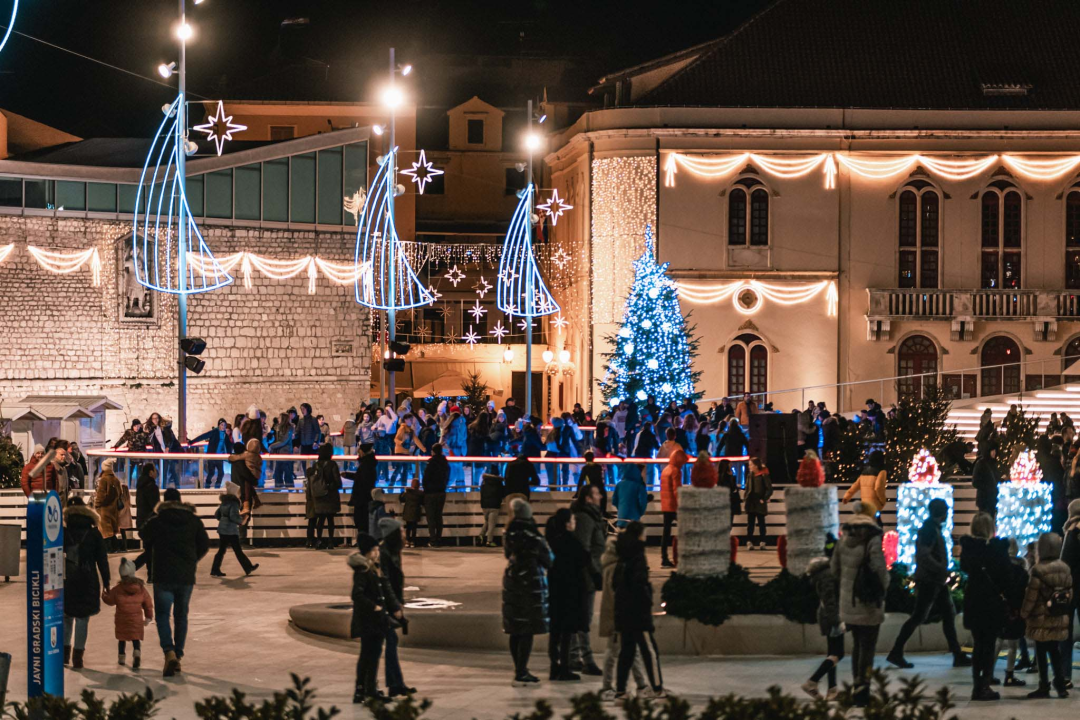 Obišli smo advent u gradu: Evo neka od najboljih mjesta za posjetiti!