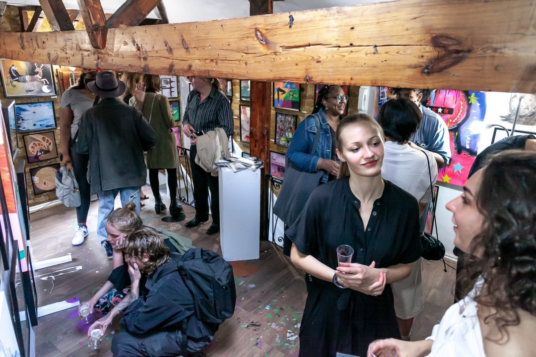 Branka Grubić s izložbe u Londonu: 'Meni je Božić ove godine definitivno uranio'