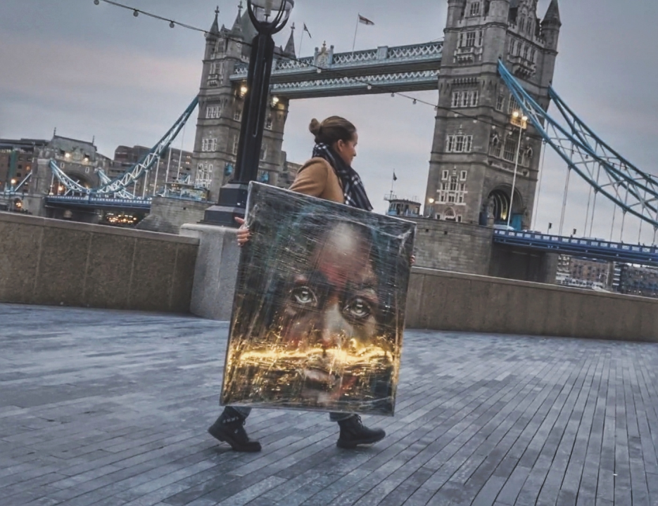 Branka Grubić s izložbe u Londonu: 'Meni je Božić ove godine definitivno uranio'