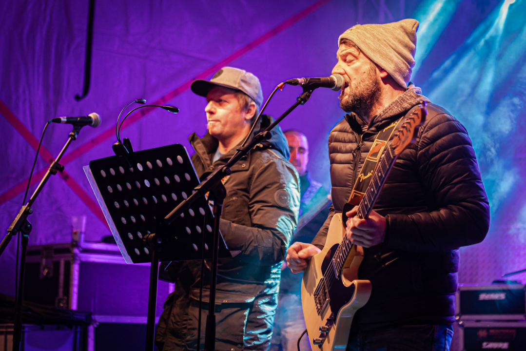 Teke Yeke okupili su se iz dosade, ali u đardinu su bili poprilično zabavni