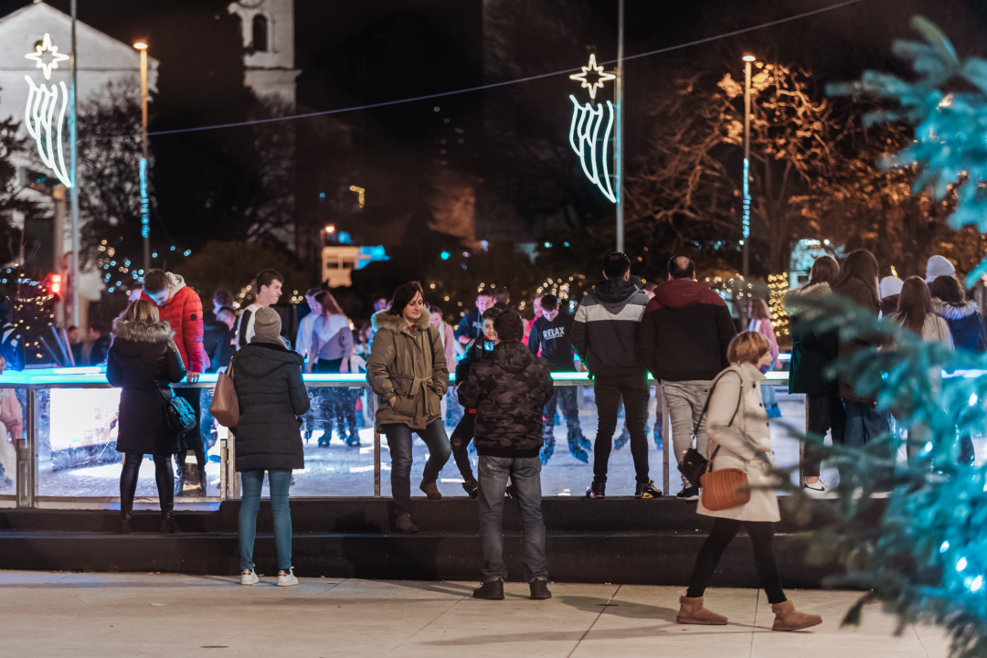 Elektronika u đardinu: Mirko Rak iliti Fikcio Monger počastio Šibenčane svojim 'full setom' na Adventuri 