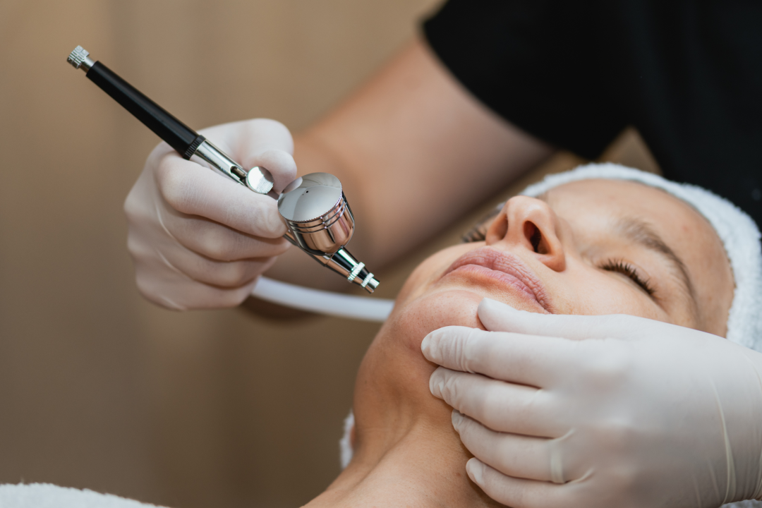 Isprobajte neka od ukusnih alla carte jela konobe Brošćica! 