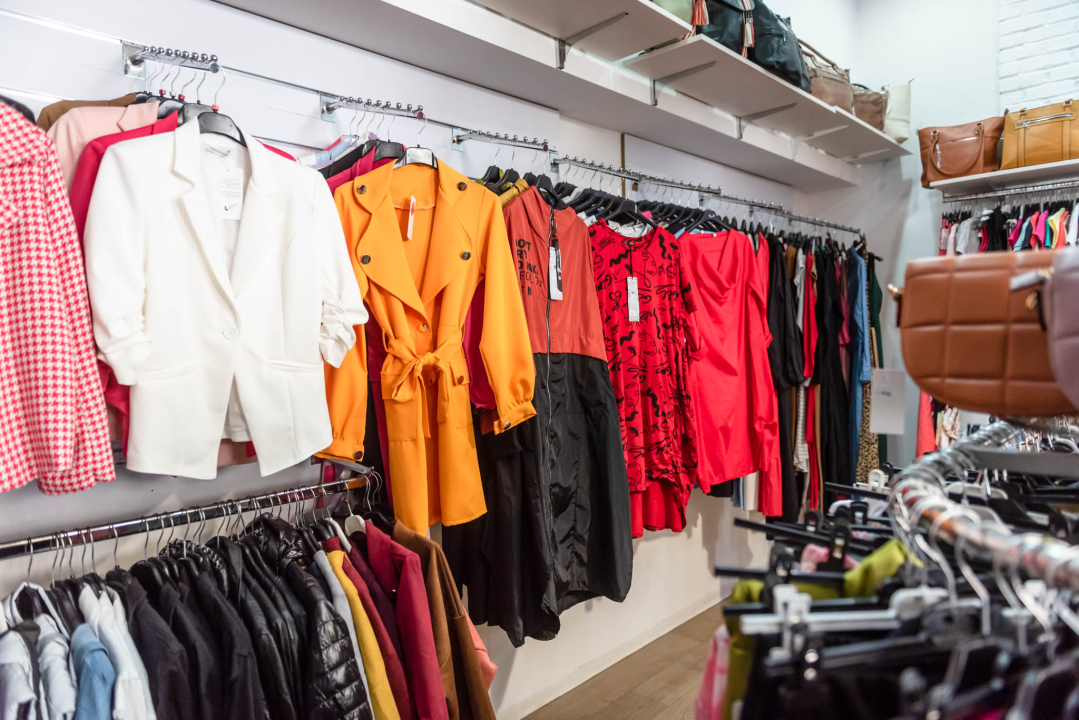 Iskoristite popust na gotovinu i osvježite svoju garderobu u Butiku Cecily! 