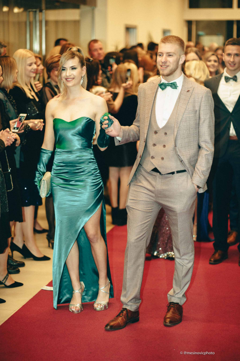 Učenici Medicinske škole u večeri koju će pamtiti do kraja života (2. dio)