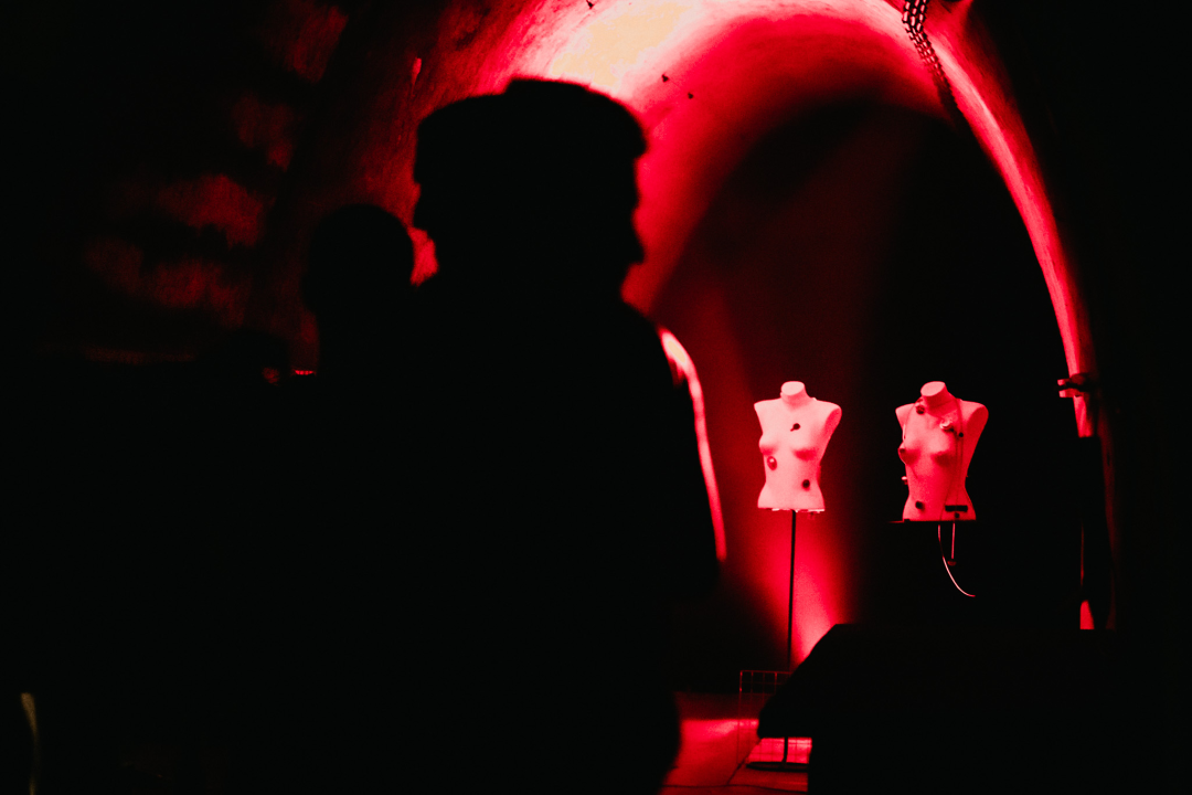 BDSM, izložba Štrace, DJ-i i lutke: Dvije fenomenalne večeri na krcatom podiju preuređenog Tunela