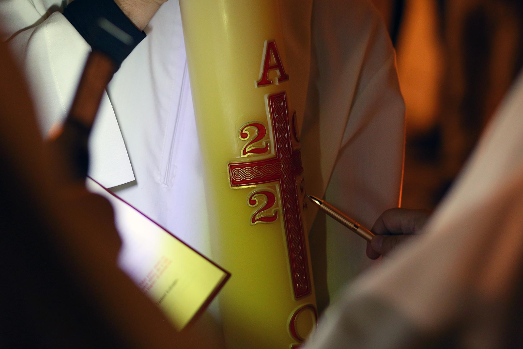 Vazmeno bdijenje u katedrali svetog Jakova: 'Božji darovi nisu privremeni, nisu prolazni'