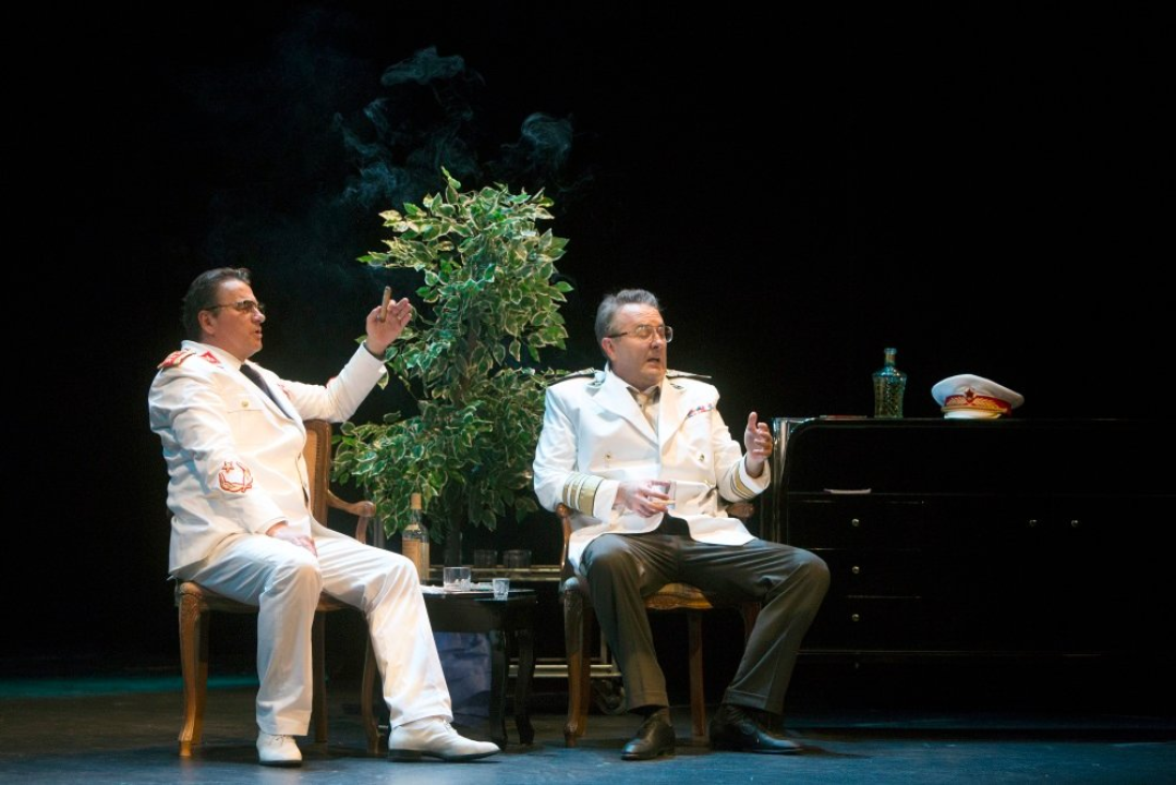 Tito, Tuđman, Mesić, Kolinda i Josipović u šibenskom teatru: Predstava Tarika Filipovića razveselila publiku