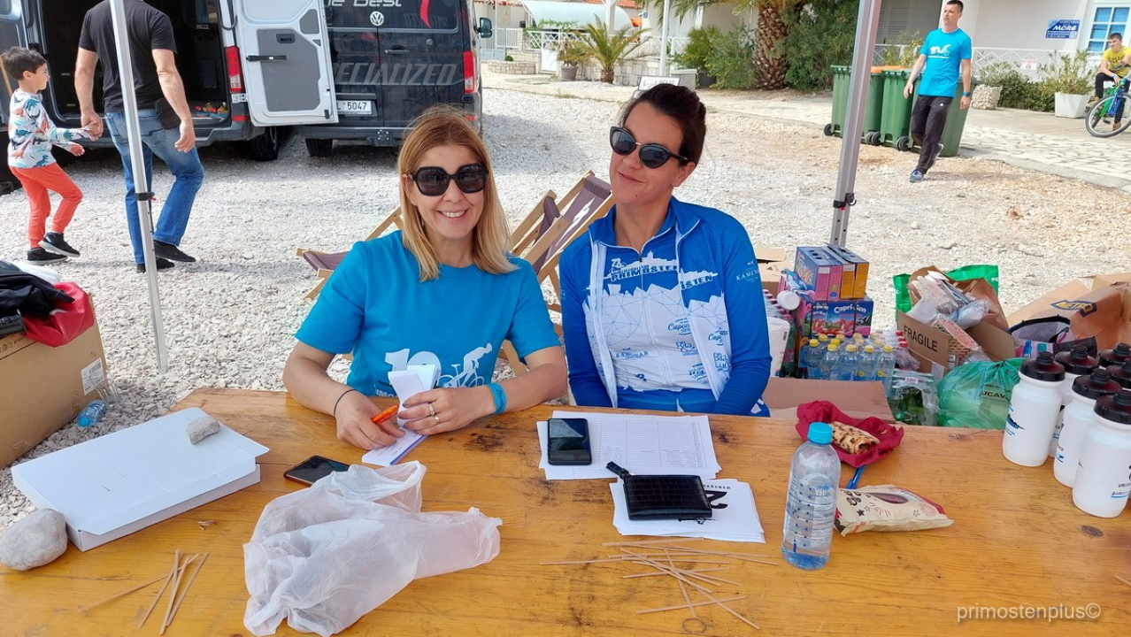 Jura Stublić i skoro 400 sudionika na Primoštenskoj biciklijadi