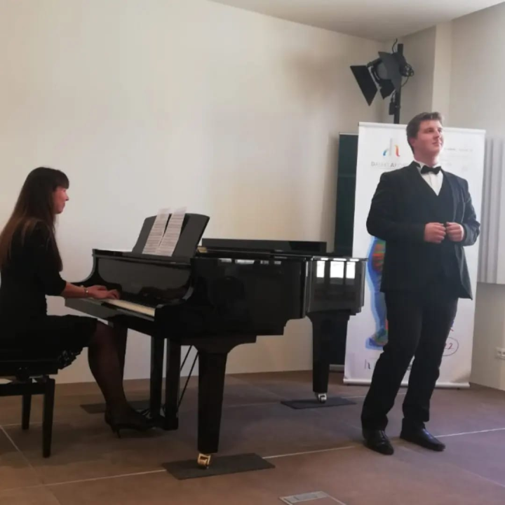 Učenici Glazbene škole Ivana Lukačića osvojili vrijedne nagrade na 'Dalekim akordima'   