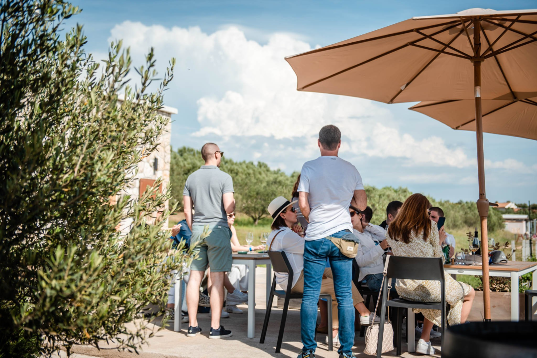 Dani otvorenih kušaonica: Pogledajte kako je bilo na 'plavoj ruti' od Pirovca do Primoštena