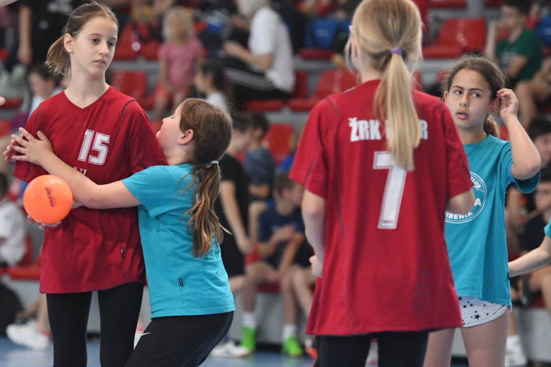 Mini rukometaši završili sezonu