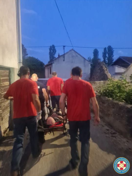 U Kninu u nedjelju popodne nestao stariji muškarac: HGSS-ovci ga pronašli u šumarku blizu kuće