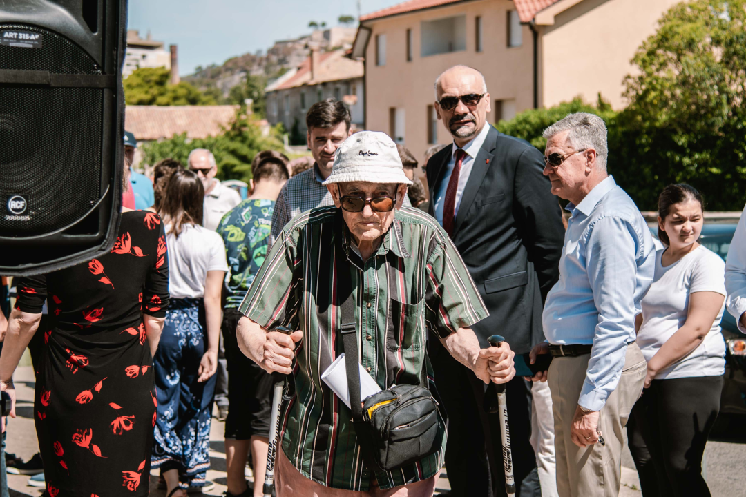 Obilježena 29. godišnjica smrti Dražena Petrovića: 'On je bio veliki igrač, vođa, kapetan i još veći čovjek'  