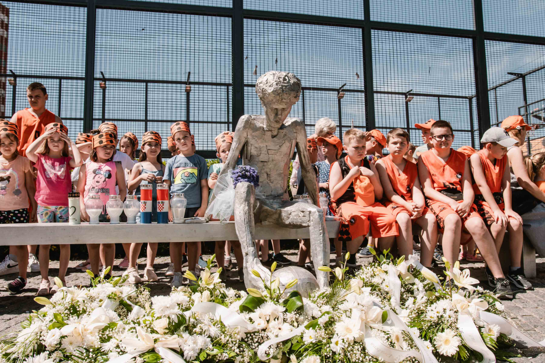 Obilježena 29. godišnjica smrti Dražena Petrovića: 'On je bio veliki igrač, vođa, kapetan i još veći čovjek'  