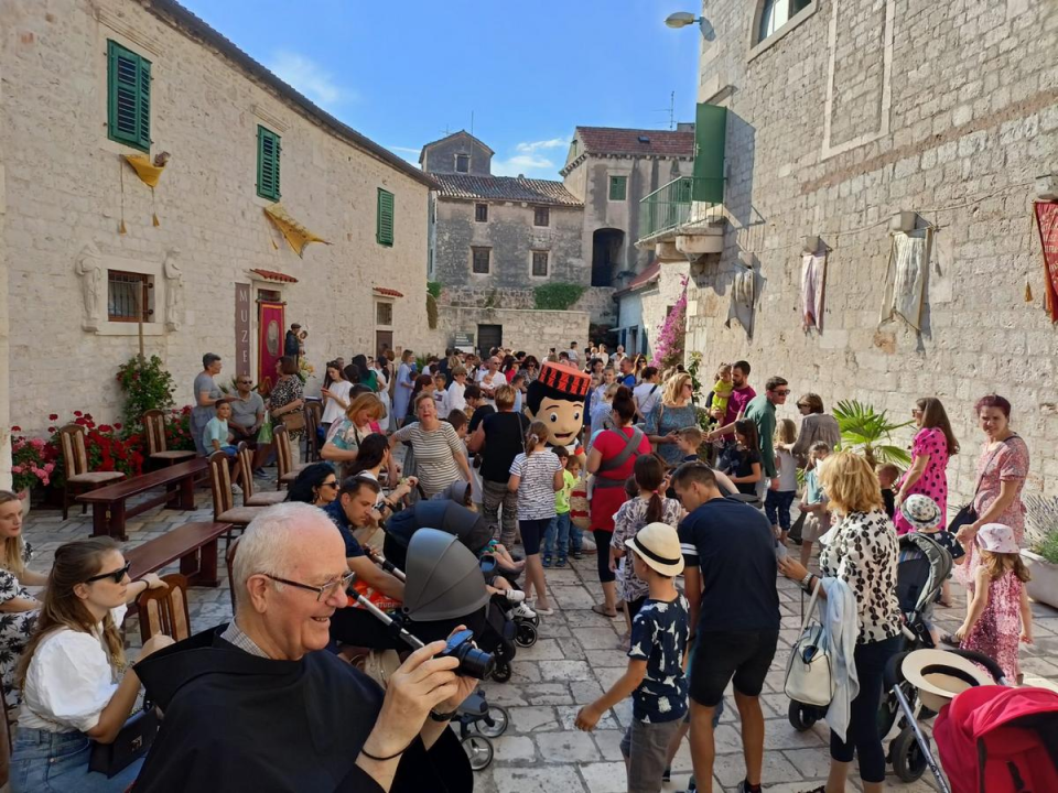 U Šibeniku proslavljen blagdan sv. Ante, a za djecu organizirana i igraonica