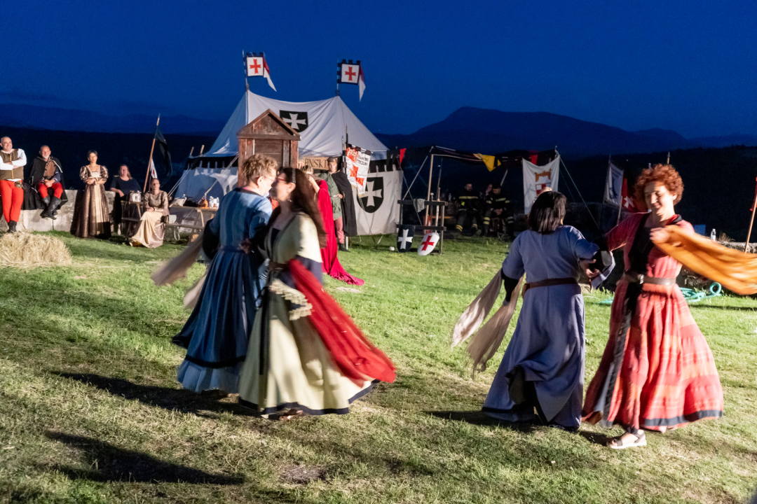 Svečani mimohod, radionice, mačevanje, vatreni show…: Završili ovogodišnji Zvonimirovi dani 