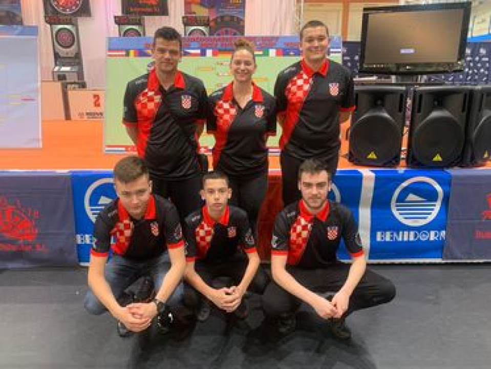 Europsko prvenstvo u pikadu: Zvonimir Pervan i Dino Živković dvostruki viceprvaci Europe