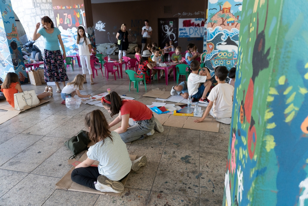 Nema do petka u Šibeniku na MDF-u: Provjerite današnji program na trgovima i ulicama 