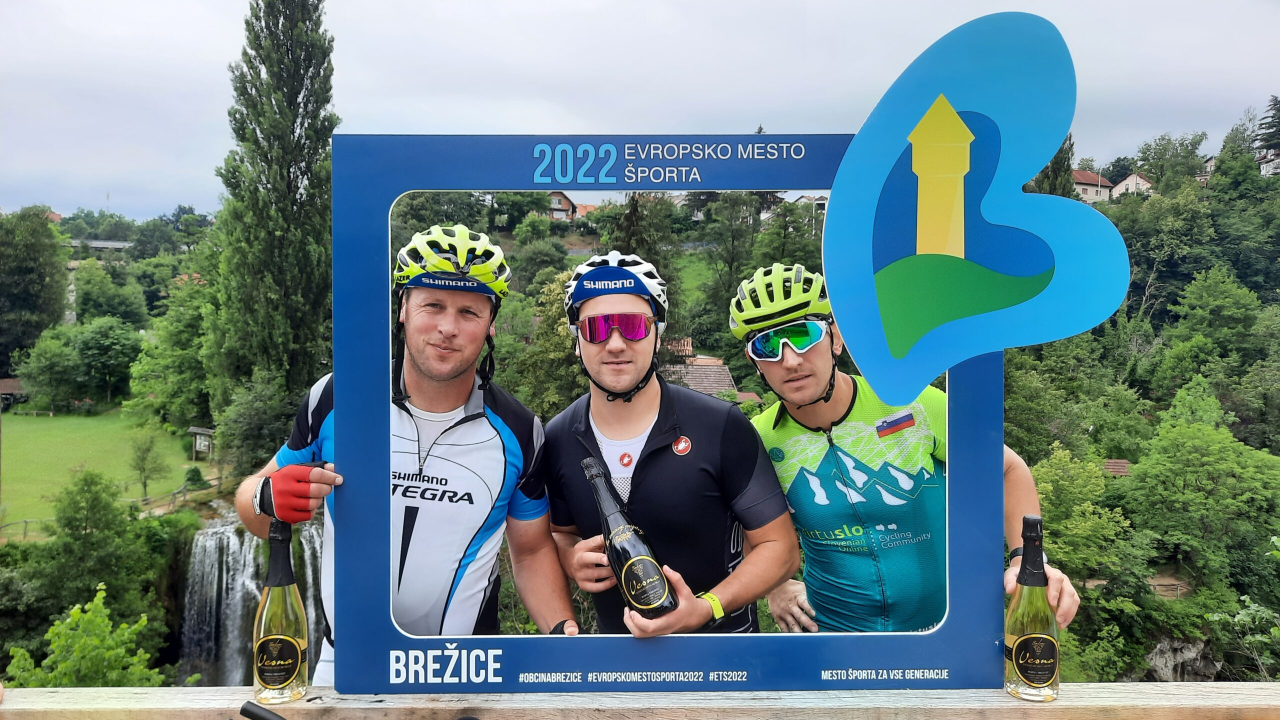 Murter domaćin Međunarodnog turnira u badmintonu na kojem se okupilo 100 natjecatelja